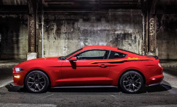 Custom Graphics For Ford MUSTANG | Mustang vinyl racing stripes