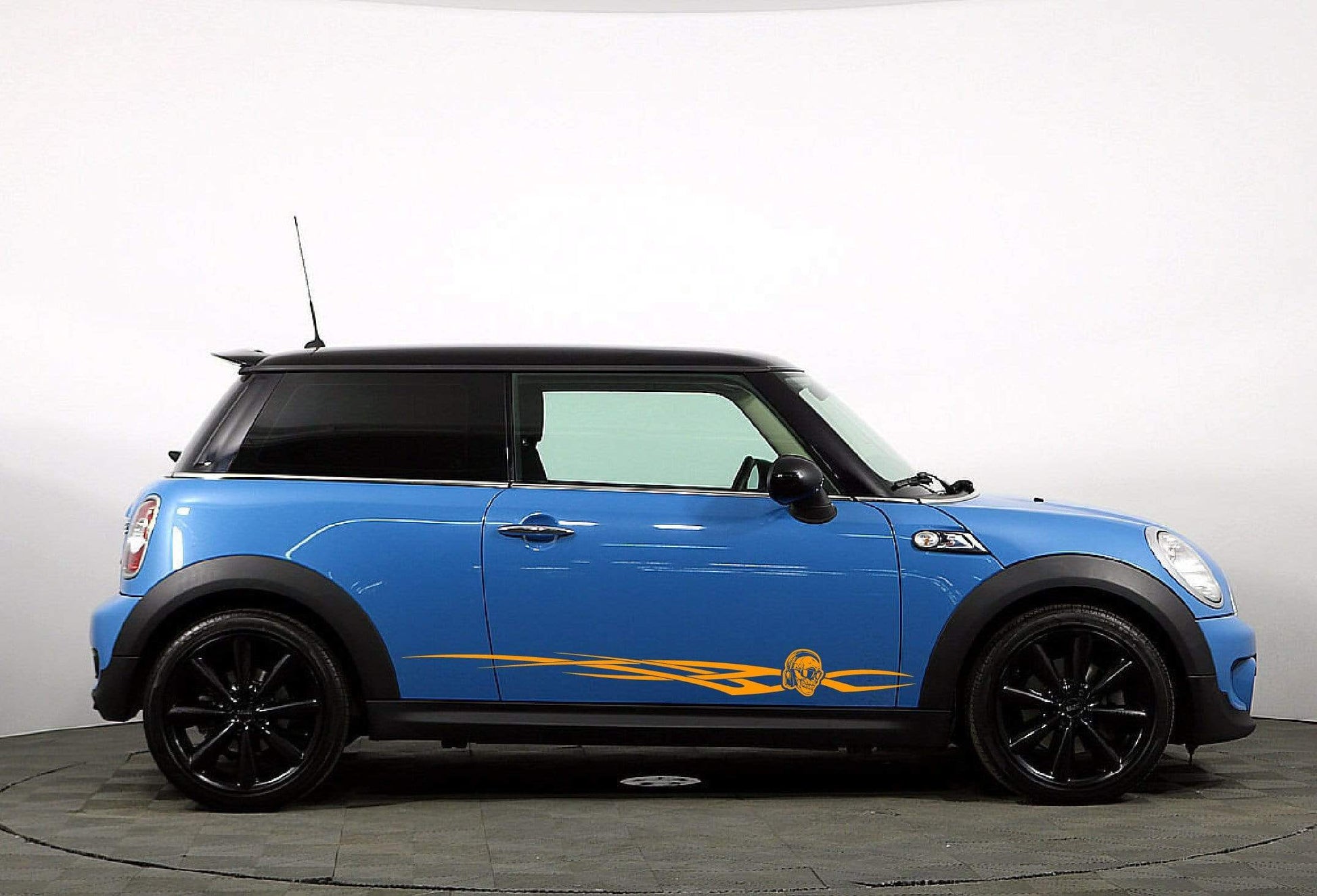 Premium Quality Vinyl Sticker fit Mini Cooper Skull Tribal line Design Automotive decals